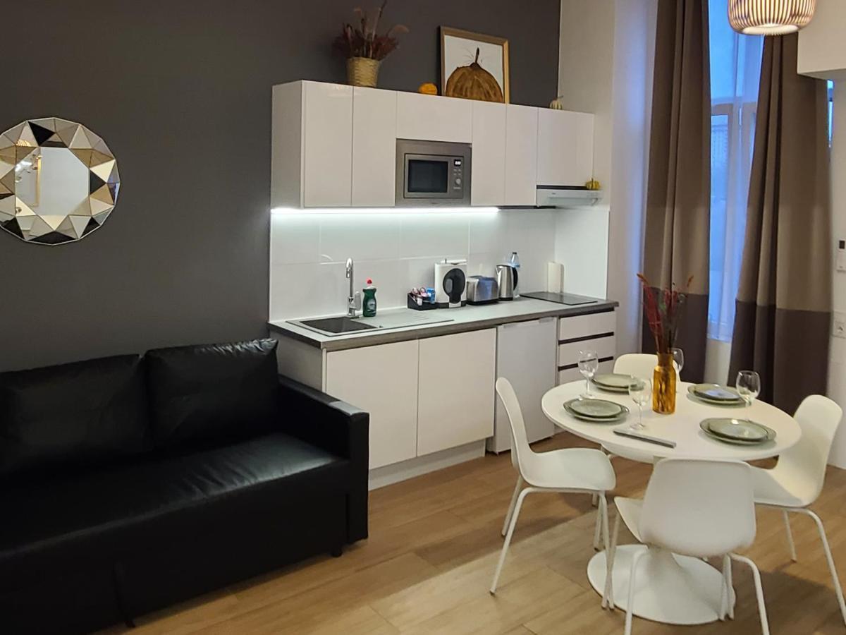 Las Artes Hlius Luxury Apartments Валенсія Екстер'єр фото